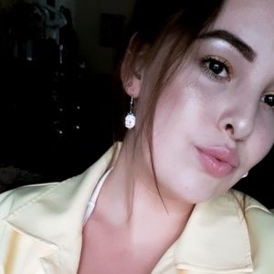 Meet your Posher, Annabel